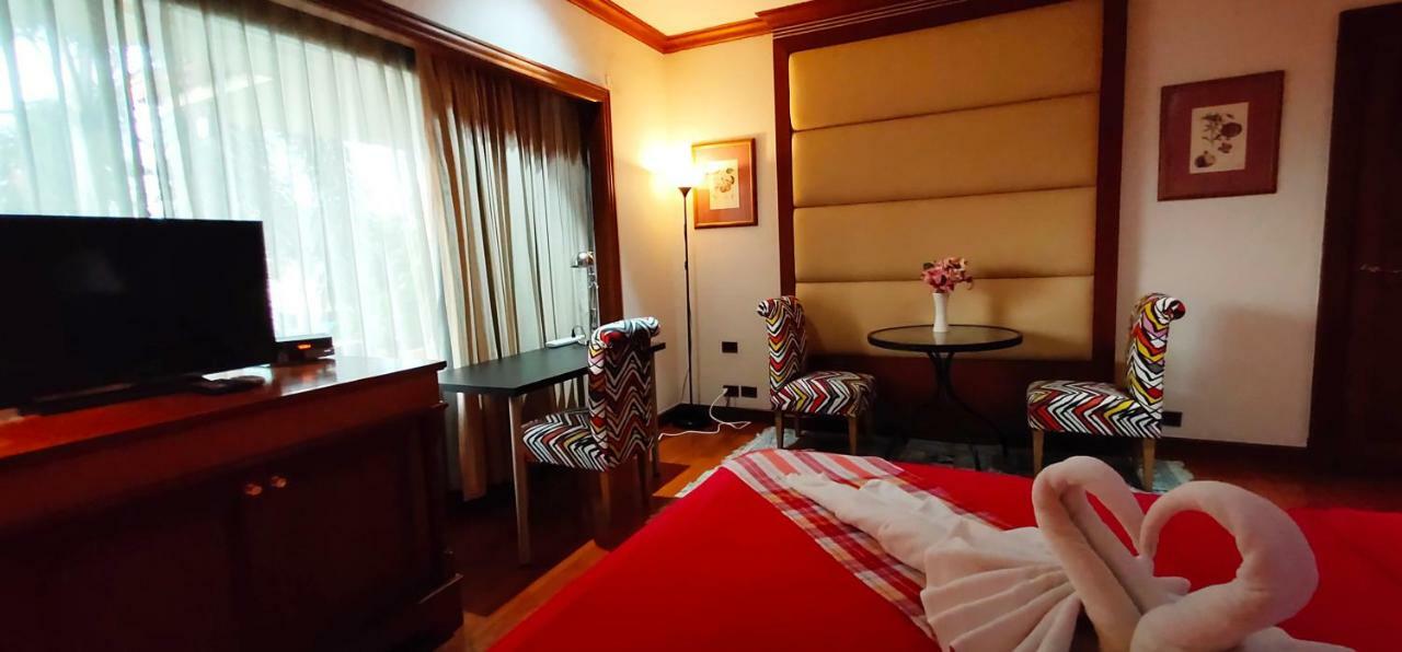 Asias Boutique Club /The Homestays 반 탈랏 랑싯 외부 사진