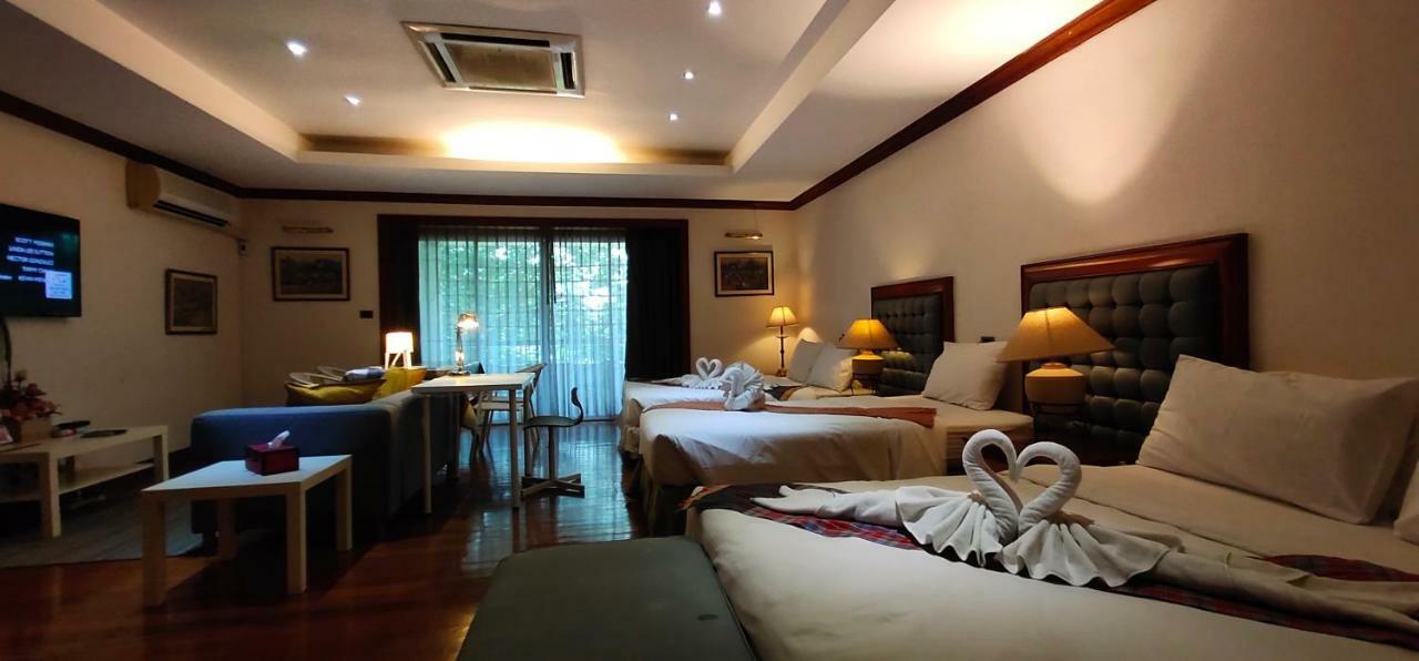 Asias Boutique Club /The Homestays 반 탈랏 랑싯 외부 사진